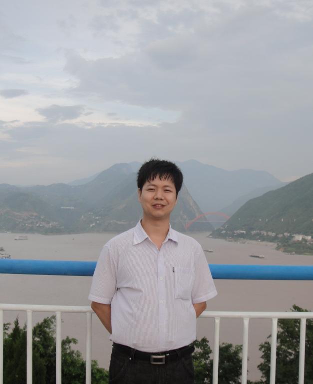 龙洋-四川外国语大学研究生院